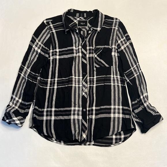 Rails Hunter Plaid Black & White Button Down Flannel - Picture 4 of 7